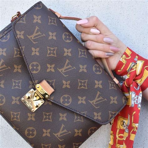 most popular louis vuitton bags 2021|Louis Vuitton lv bags.